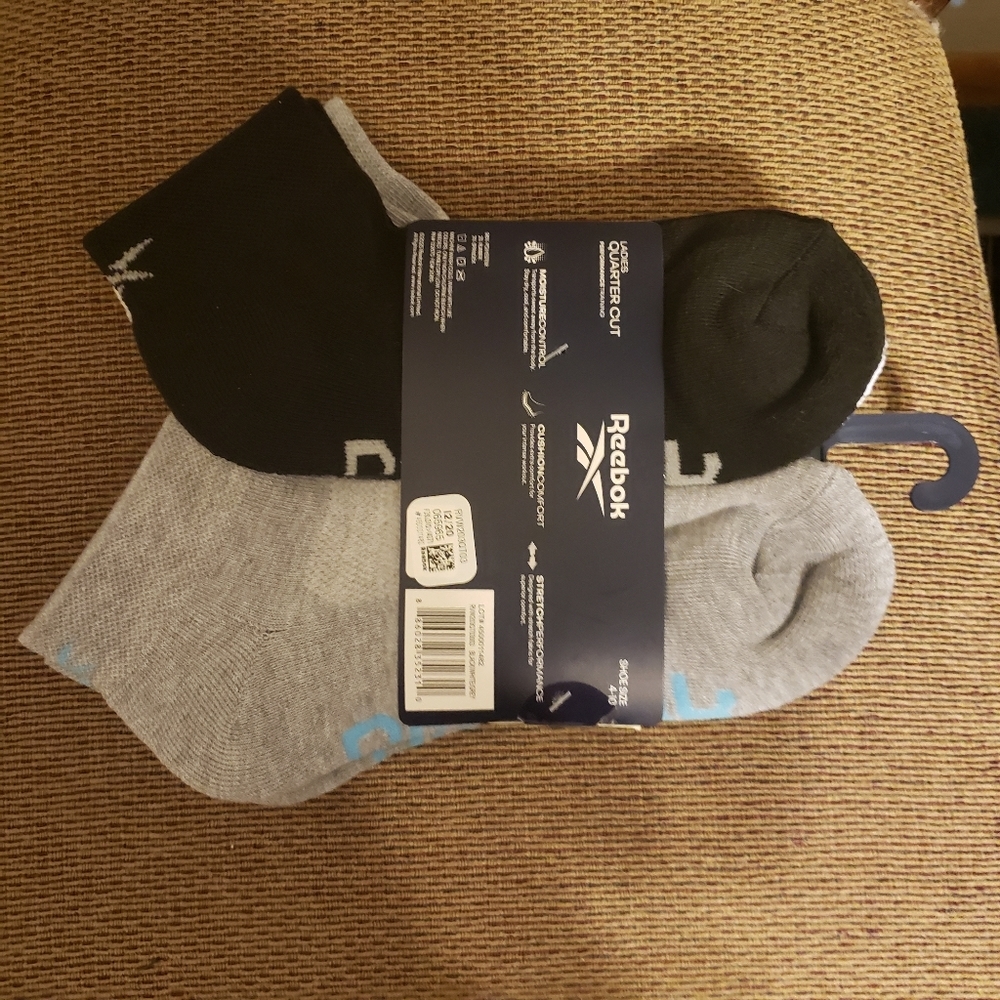 Reebok Ladies Quarter Cut Socks - 6 Pair - Picture 2 of 6